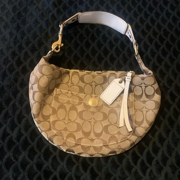 Coach hobo bag - Picture 1 of 9